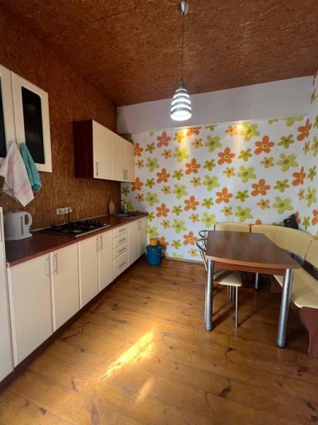 Продам 2-поверховий будинок, КГ «Совиньон-3»