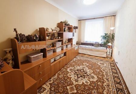 Продам 3-комнатную квартиру