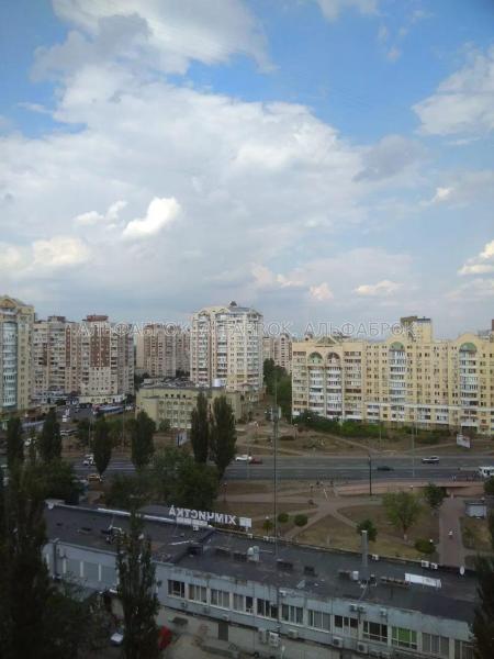Продам 1-комнатную квартиру