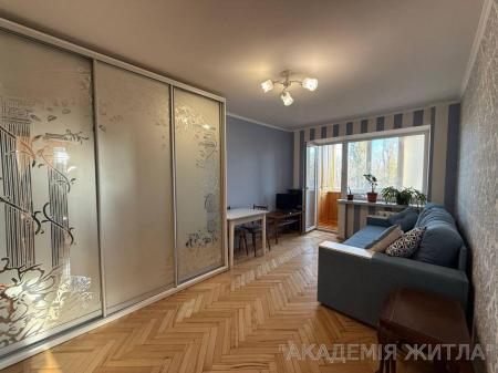 Продам 3-комнатную квартиру