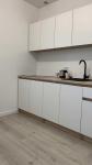 Продам 2-кімнатну квартиру, ЖК Еврика, 65 м², євроремонт