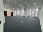 Здам офіс в офісному центрі, 262.88 м², капітальний ремонт