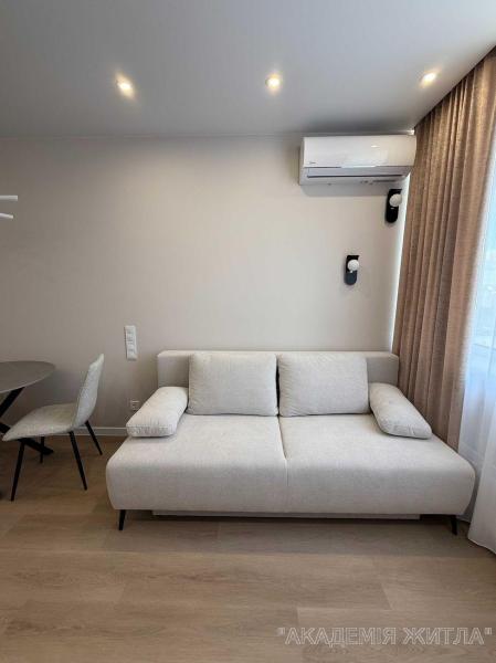 Продам 1-комнатную квартиру в новостройке, ЖК Варшавский 3