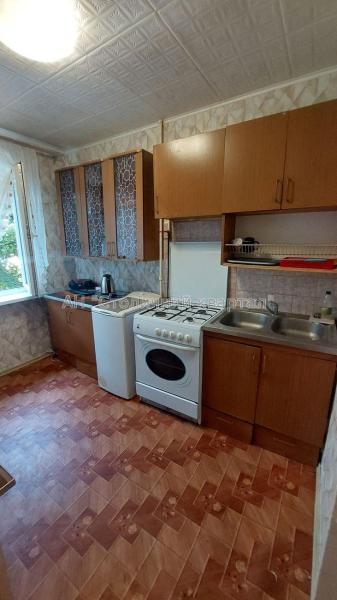 Продам 2-комнатную квартиру