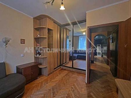 Продам 2-кімнатну квартиру