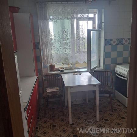 Продам 2-комнатную квартиру