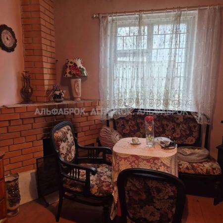 Продам 2-этажный дачный дом