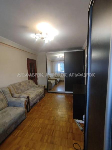 Продам 1-комнатную квартиру