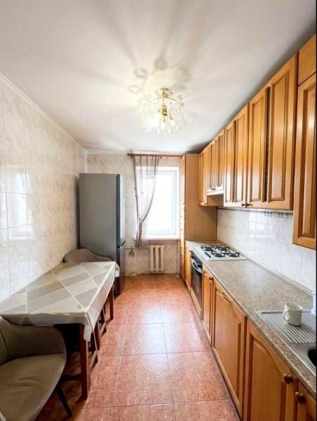 Продам 3-кімнатну квартиру