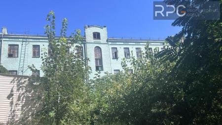 Продам ділянку під забудову нежитлової нерухомості
