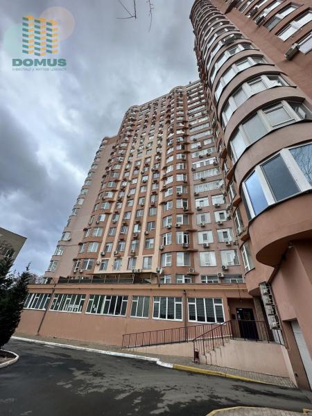 Продам 3-кімнатну квартиру, ЖК «Фонтан»