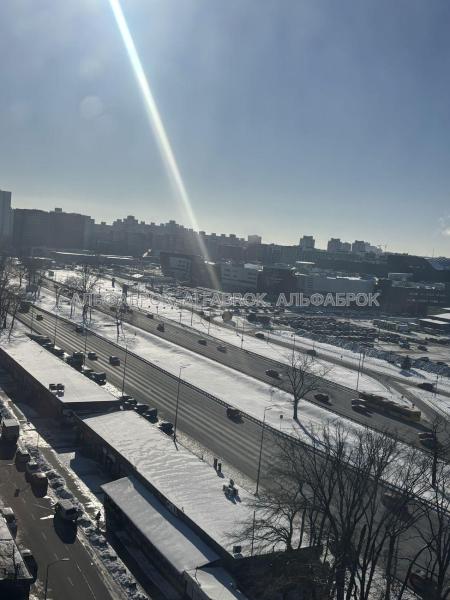 Продам 3-кімнатну квартиру