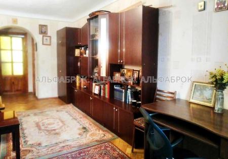 Продам 2-кімнатну квартиру