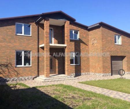 Продам 2-поверховий будинок