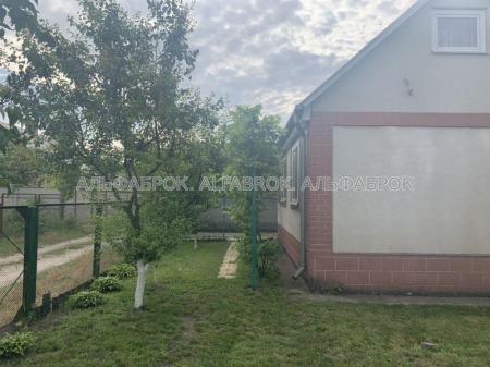 Продам 2-этажный дачный дом