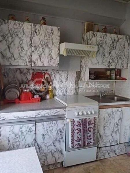 Продам 2-комнатную квартиру