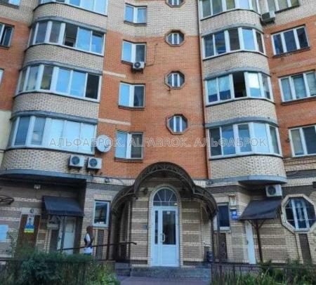 Продам 3-кімнатну квартиру