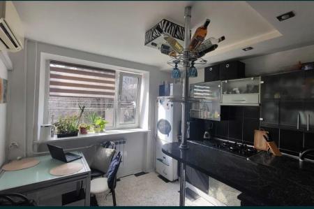 Продам 2-комнатную квартиру