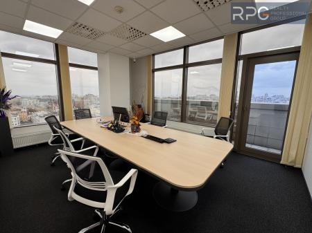 Здам офіс в офісному центрі