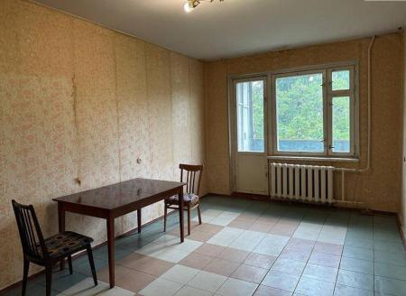 Продам 2-кімнатну квартиру