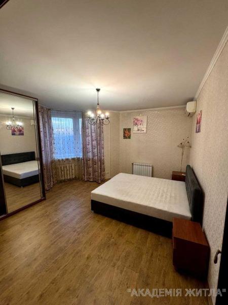 Продам 2-комнатную квартиру в новостройке