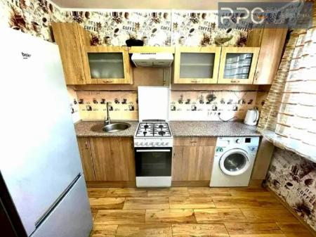 Продам 2-кімнатну квартиру