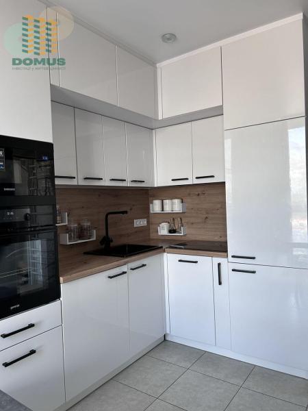 Продам 2-кімнатну квартиру, ЖК «Акварель 1»
