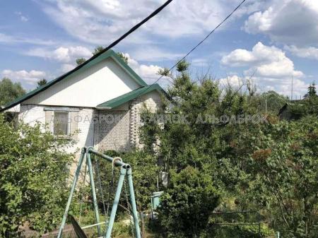 Продам 2-этажный дачный дом