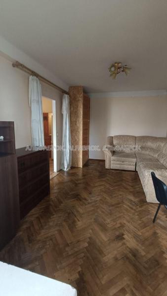 Продам 1-комнатную квартиру