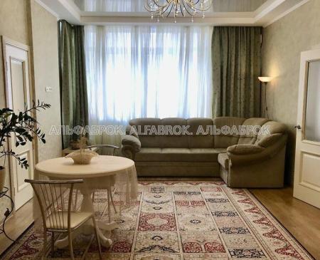 Продам 3-комнатную квартиру
