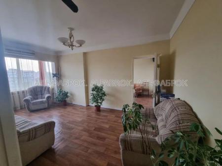 Продам 3-комнатную квартиру
