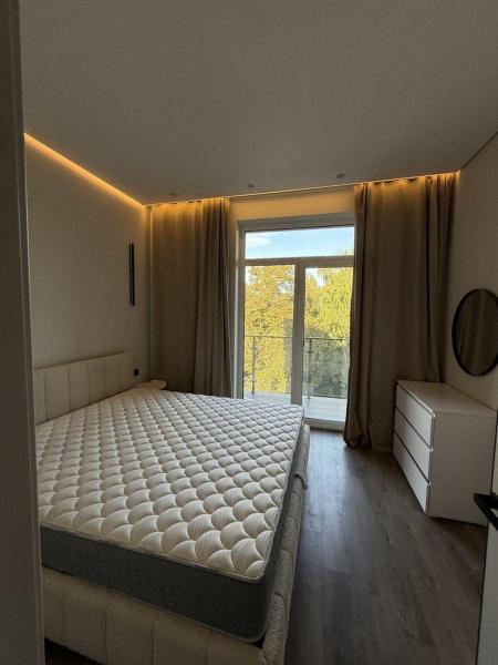 Продам 2-комнатную квартиру в новостройке