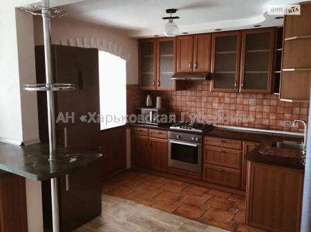 Продам 4-комнатную квартиру
