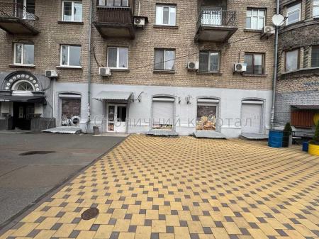 Здам торгівельне приміщення