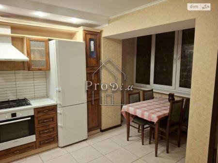 Продам 3-кімнатну квартиру