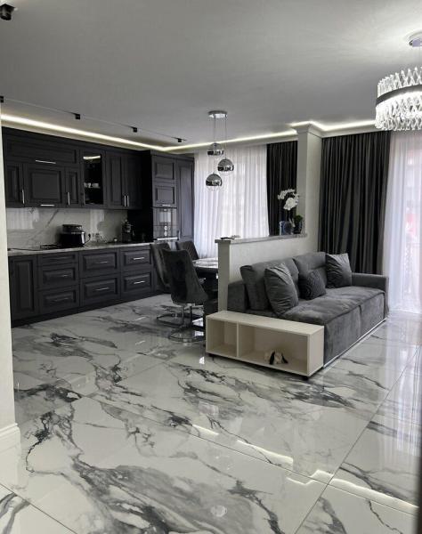 Продам 3-кімнатну квартиру