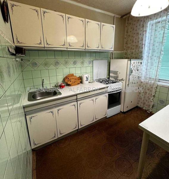 Продам 2-кімнатну квартиру