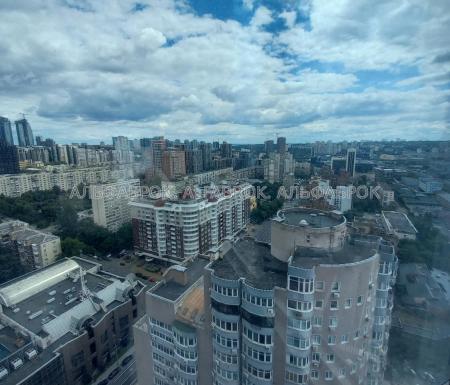Продам 3-кімнатну квартиру, МФК А136 Highlight Tower
