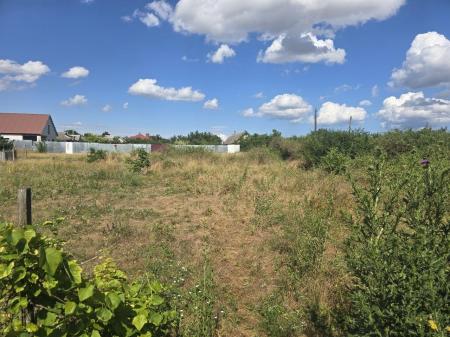Продам участок под застройку жилой недвижимости