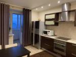 Продам 2-кімнатну квартиру, 76 м², євроремонт