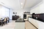 Продам 3-кімнатну квартиру, ЖК Парус, 175 м², авторський дизайн