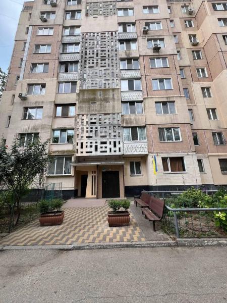 Продам 3-кімнатну квартиру