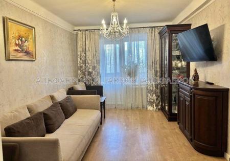 Продам 3-кімнатну квартиру