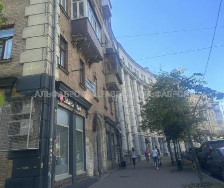 Продам апартаменти