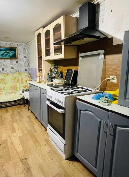 Продам 2-поверховий будинок