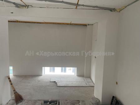Продам 4-комнатную квартиру