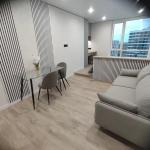 Продам 1-кімнатну квартиру в новобудові, ЖК Варшавський 3, 33 м², євроремонт