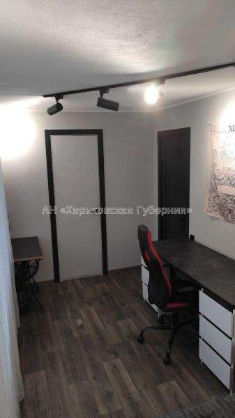 Продам 2-комнатную квартиру