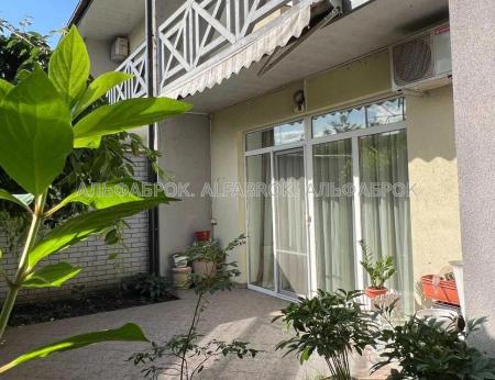 Продам 2-этажный таунхаус