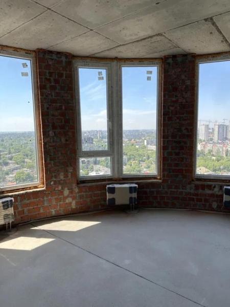 Продам 4-кімнатну квартиру в новобудові, ЖК&nbsp;«Modern»